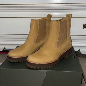 Timberland Courmayeur Valley Chelsea Boot - Women’s